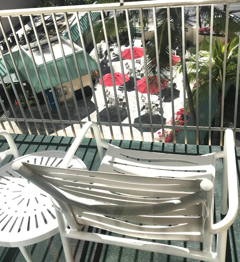 فندق هونولولوفي  رمادا بلازا باي ويندام وايكيكي المظهر الخارجي الصورة
